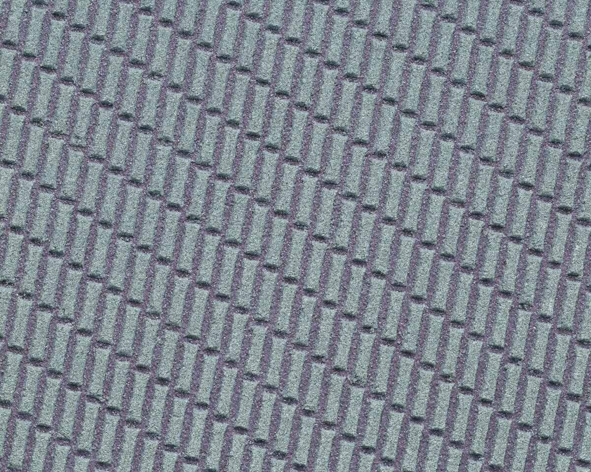 3M Trizact 327DC cloth belt — official close-up of abrasive surface; belt dimensions vary
