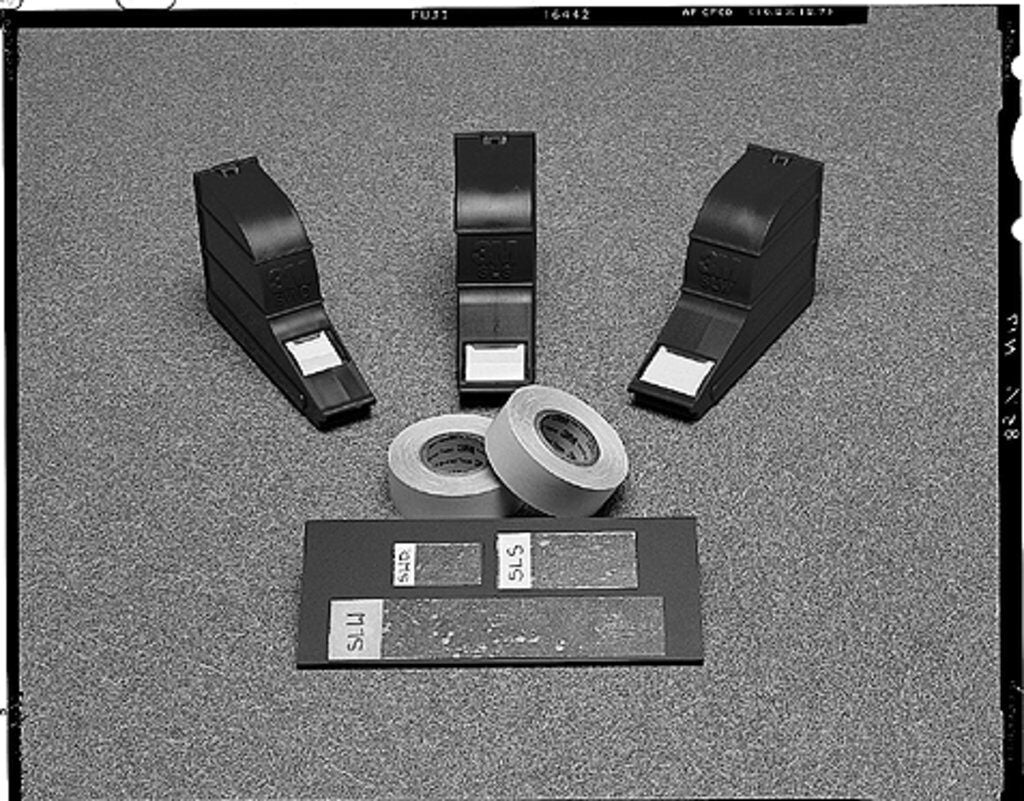 3M SLS - 3M ScotchCode Self-Laminating Write-On Wire Marker Dispenser SLS, 49653, 0.15 in - 0.49 in wire O.D., 1 in x 2.5 in (2.54 cm x 6.35 cm) 3M SLS 7000058136 - eGrimesDirect