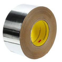 3M Aluminum Foil Tape 3381, 1.4 mil thickness, 72mm x 91.4m, durable foil tape for insulation and sealing applications.