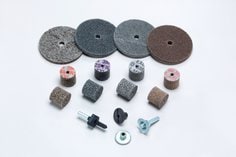 3M Scotch-Brite AB18245 - Scotch-Brite Unitized Wheel Pack 990S 7000120830 - eGrimesDirect