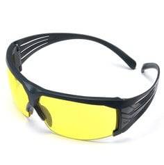 3M SecureFit SF603SGAF safety glasses with amber Scotchgard anti-fog lenses, protective eyewear from the 600 series.