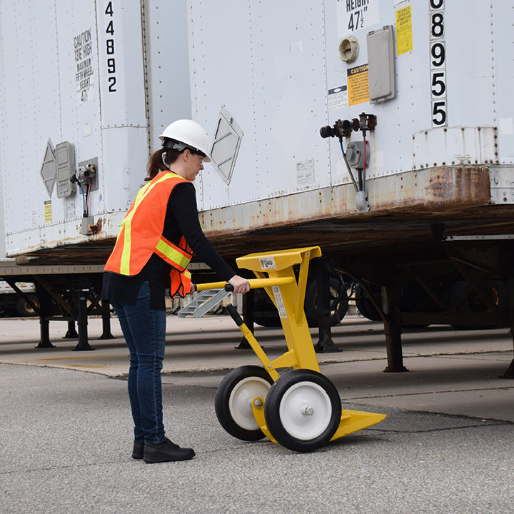 Ideal Whs Innovations 60-5452 - Auto-Stand Trailer Stand - eGrimesDirect