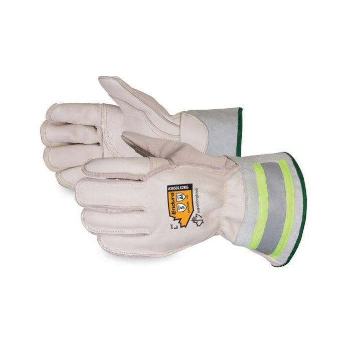 Superior Glove Endura 365DLX2TKGM deluxe lineman reusable gloves with blended Kevlar, Thinsulate lining, and 2-inch reflective cuff in medium size.