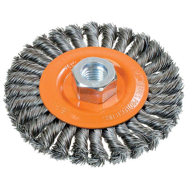 Walter 13-L 454 knot-twisted flat wheel for angle grinder cleaning, made of carbon steel, 4-1/2 inch size, 5/8-11 thread.