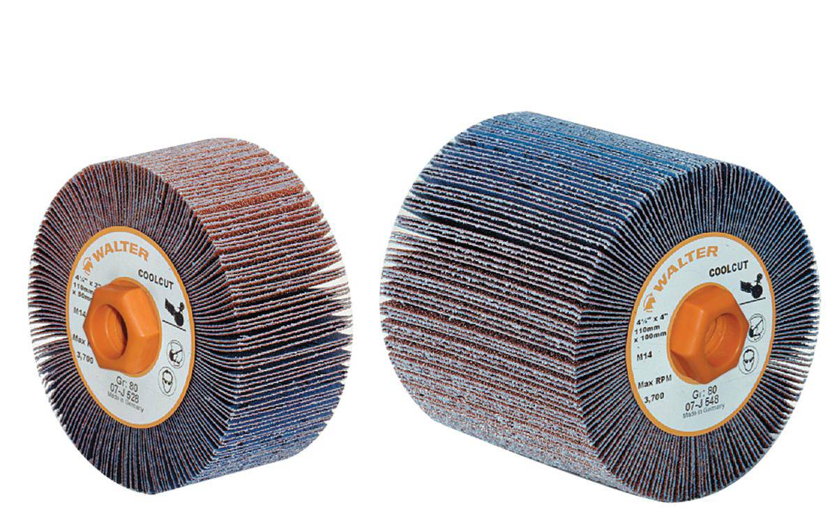 WALTER Blendex 07R602 Coarse non-woven Velcro discs with scrim backing for surface finishing and grinding applications.