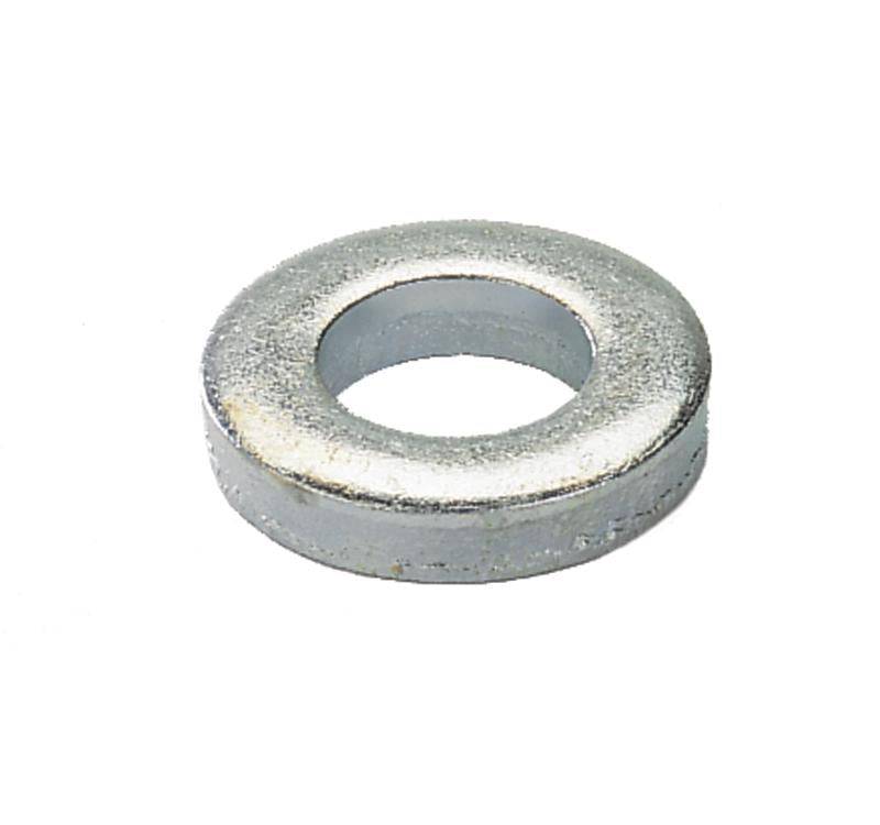 WALTER 07Q001 Qs spacer washer, steel washer with hole, used for spacing and load distribution in mechanical assemblies.